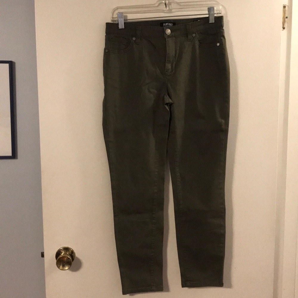 Buffalo David Britton army green skinny pants